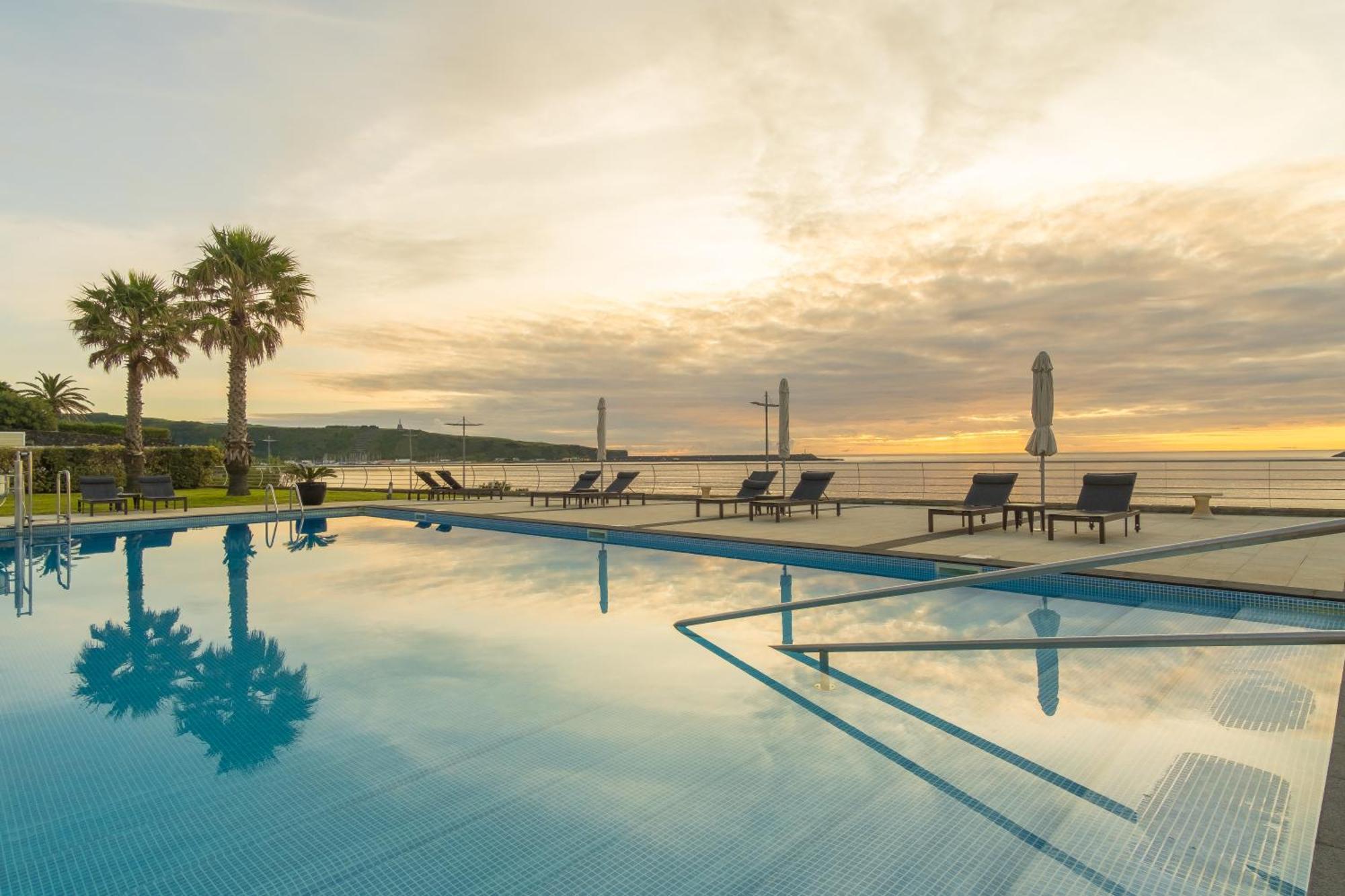 Atlantida Mar Hotel Прайя-да-Витория Экстерьер фото